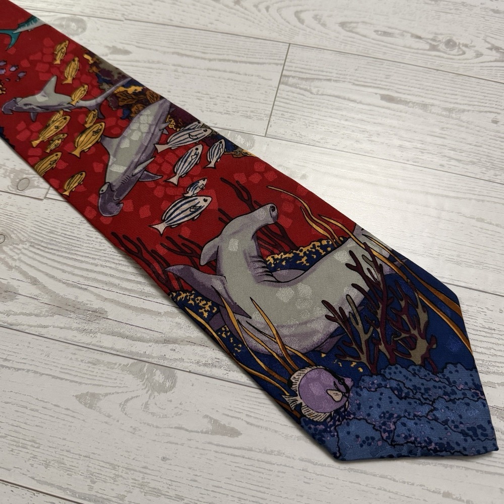 WWF Silk Tie Hammerhead Sharks #207 Red Fish‎ Ocean Aquatic World Wildlife Fund